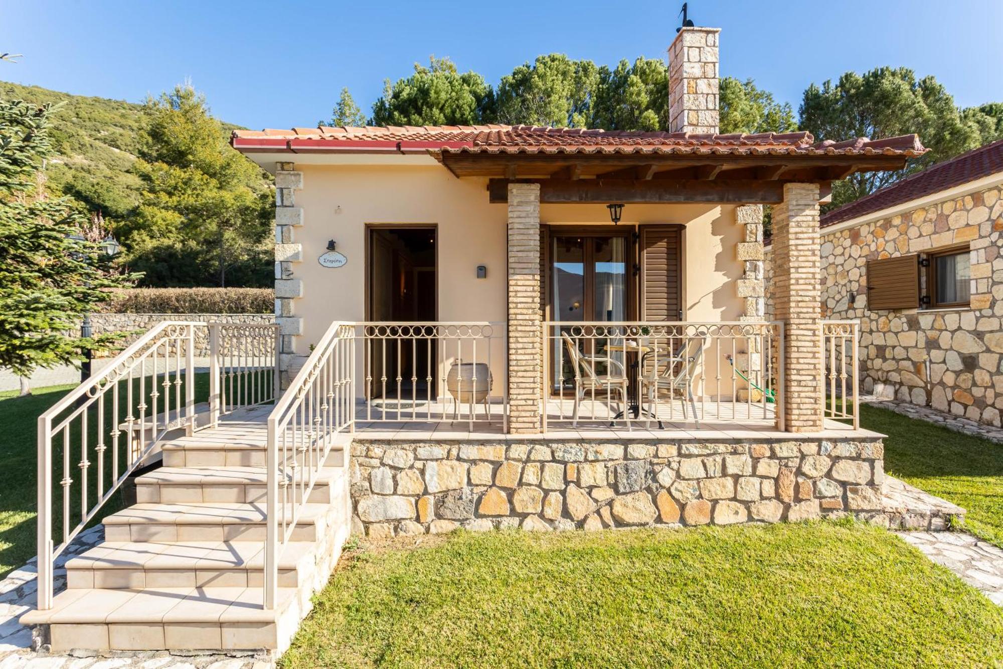Pleiades Studios All Season Gems - Korinthos Stone Retreats Kalianoi Exterior foto